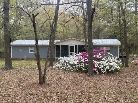 829 Lewis Rd, Sumter, SC 29154