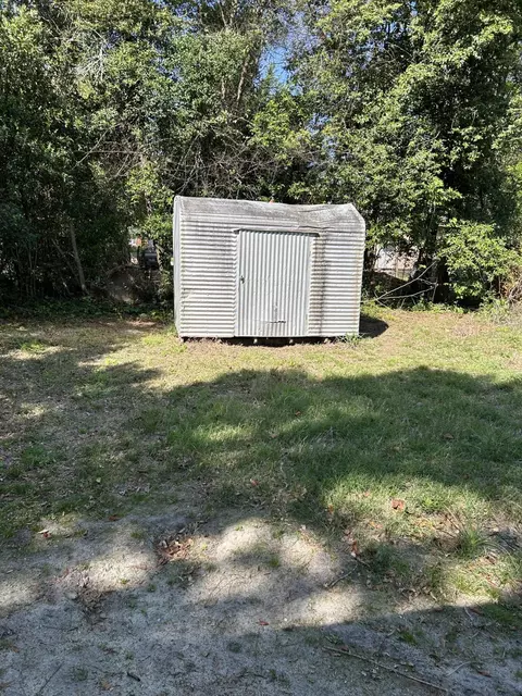 416 Red And White St, Sumter, SC 29150