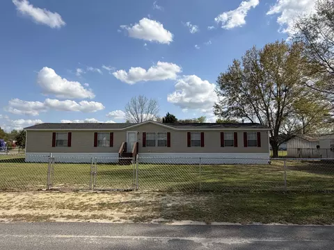 165 Rolling Creek Dr, Sumter, SC 29153