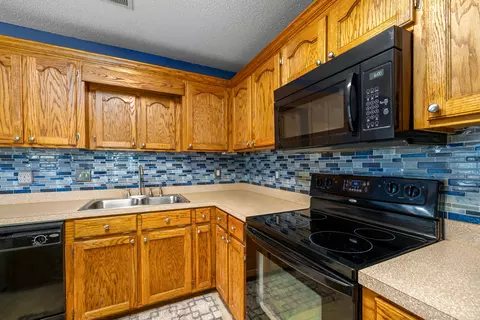 Kitchen - 2880 Amidala Ln, Sumter, SC 29153 photo 4 of 4