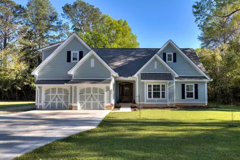 427 W Home Ave, Hartsville, SC 29550