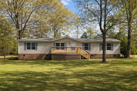 1229 Wyboo Ave, Manning, SC 29102