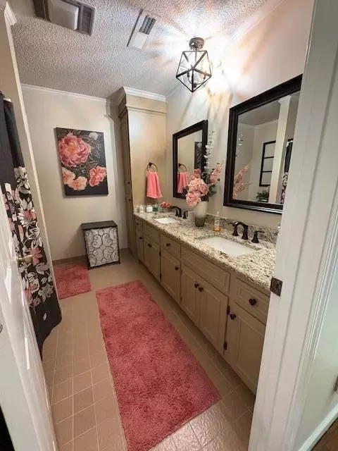 Bath - 2525 Merganzer Dr, Sumter, SC 29150 photo 2 of 2