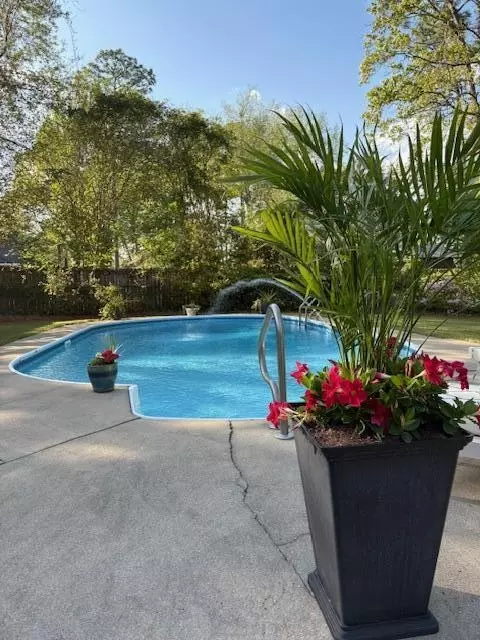 Exterior - 2525 Merganzer Dr, Sumter, SC 29150 photo 4 of 15