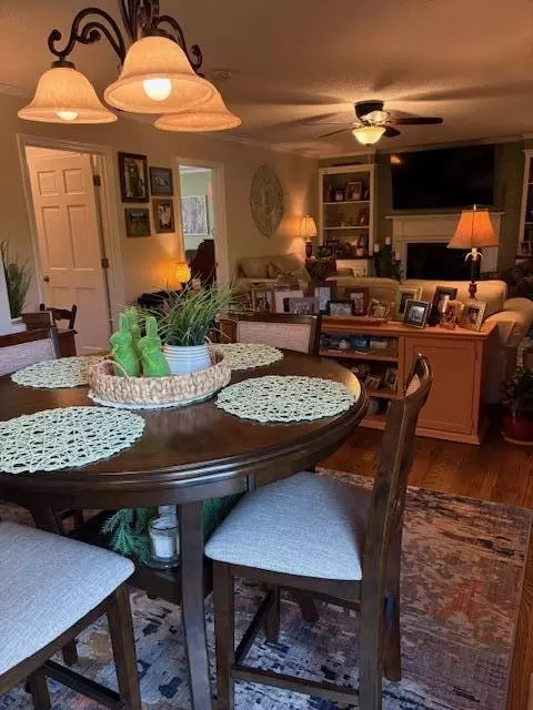 Dining - 2525 Merganzer Dr, Sumter, SC 29150 photo 3 of 3