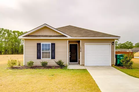 1830 Wildhorse Dr, Dalzell, SC 29040