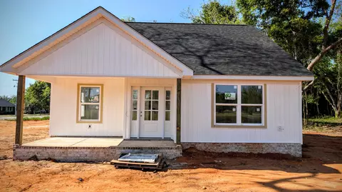 4310 Camden Hwy, Dalzell, SC 29040