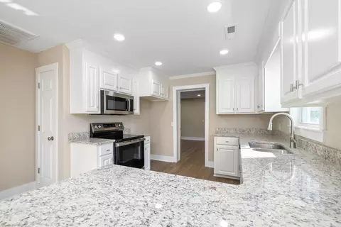 402 Adams Ave, Sumter, SC 29150 photo 17