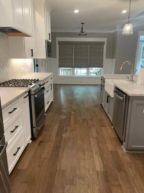 Kitchen - 3060 Carter Rd, Sumter, SC 29150 photo 4 of 5
