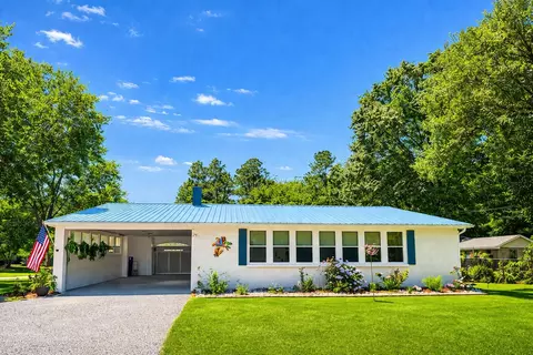 1339 Nightfall Ln, Summerton, SC 29148