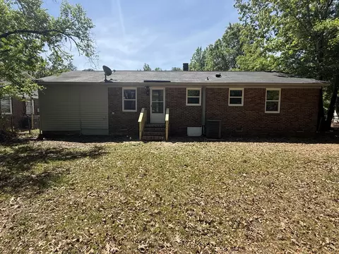 Exterior - 311 Lee St, Sumter, SC 29150 photo 3 of 5