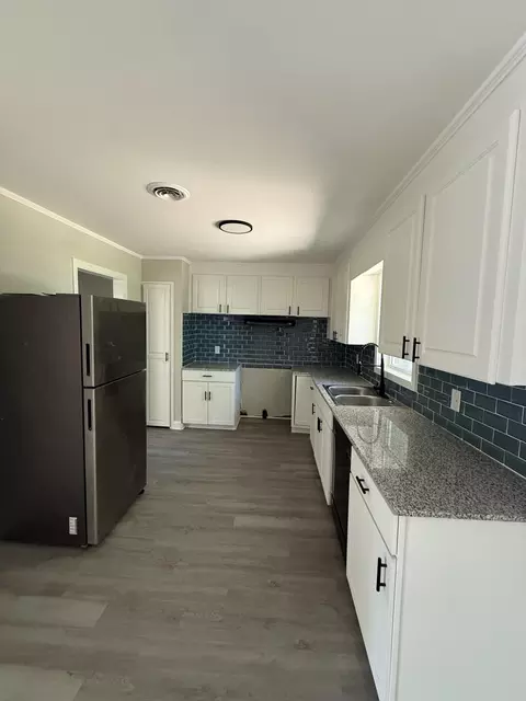 Kitchen - 311 Lee St, Sumter, SC 29150 photo 1 of 7