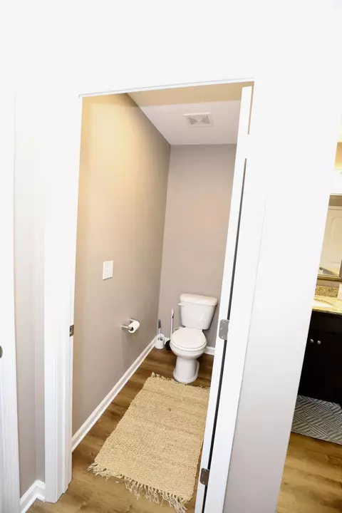 Bath - 500 Kittiwake Ln, Sumter, SC 29150 photo 4 of 10