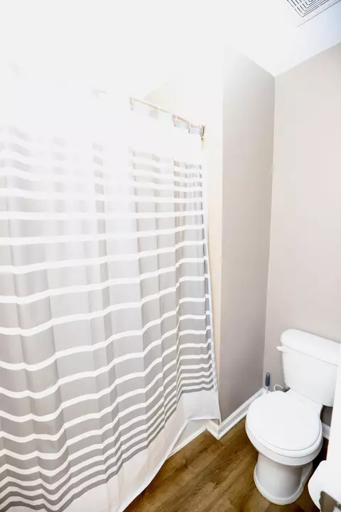 Bath - 500 Kittiwake Ln, Sumter, SC 29150 photo 10 of 10