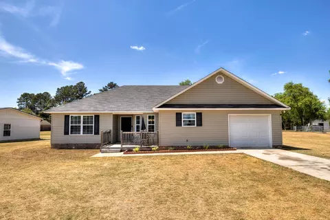 4035 Delaware Dr, Dalzell, SC 29040