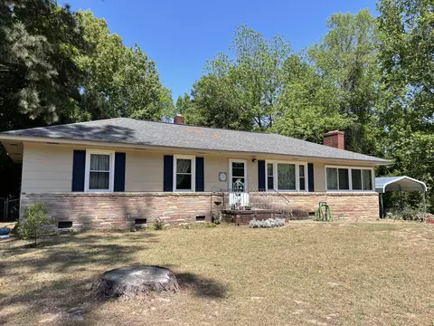 1807 Millwood Rd, Sumter, SC 29150