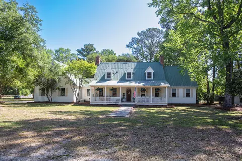 481 Cantey Ln, Rembert, SC 29128