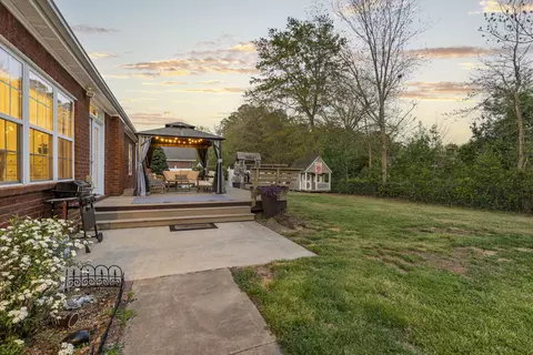 Exterior - 735 Windrow Dr, Sumter, SC 29150 photo 6 of 18