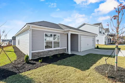 Exterior - 2365 Daylilly St, Sumter, SC 29153 photo 2 of 3