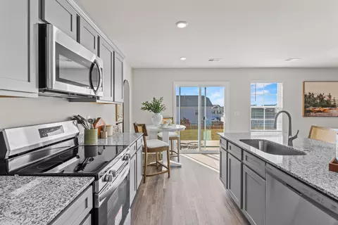 Kitchen - 2365 Daylilly St, Sumter, SC 29153 photo 4 of 4