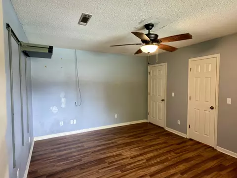 Bedroom - 1240 Devonshire Dr, Sumter, SC 29154 photo 4 of 5