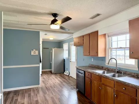 Kitchen - 1240 Devonshire Dr, Sumter, SC 29154 photo 2 of 2