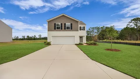 1052 Mulligan Dr, Manning, SC 29102