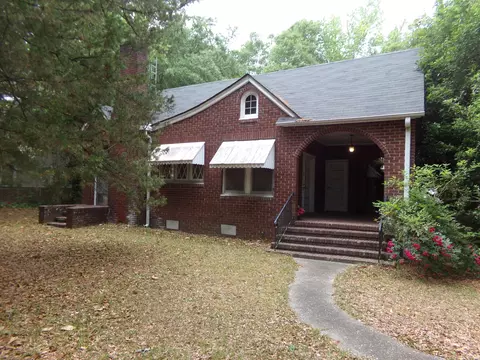 7 E Charlotte Ave, Sumter, SC 29150