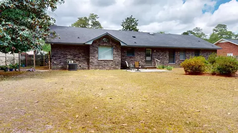 Exterior - 986 Dover Cir, Sumter, SC 29154 photo 8 of 12