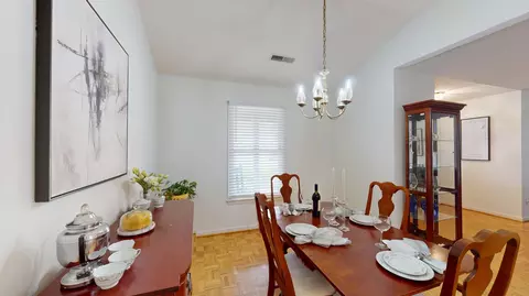 Dining - 986 Dover Cir, Sumter, SC 29154 photo 2 of 6