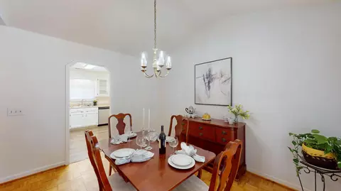Dining - 986 Dover Cir, Sumter, SC 29154 photo 3 of 6