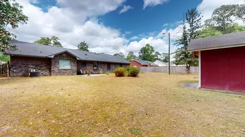 Exterior - 986 Dover Cir, Sumter, SC 29154 photo 6 of 12