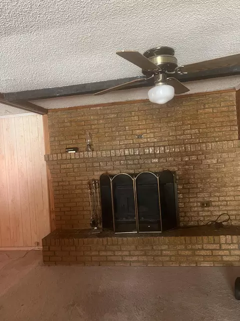 Living - 201 Webb Ave, Sumter, SC 29150 photo 2 of 2