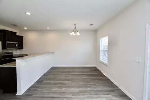 Dining - 2943 Old Field Rd, Sumter, SC 29150 photo 1 of 2
