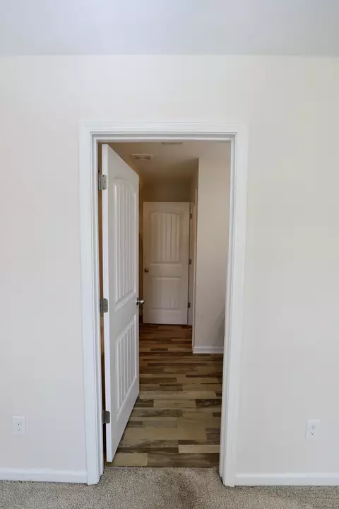 Entry Way - 2943 Old Field Rd, Sumter, SC 29150 photo 16 of 19
