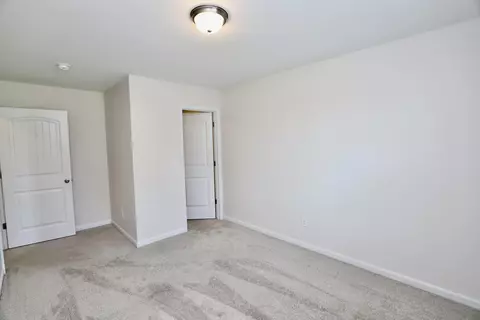 Bedroom - 2943 Old Field Rd, Sumter, SC 29150 photo 6 of 12