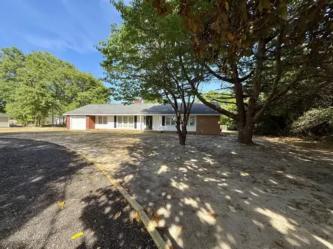 3104 Chris Dr, Dalzell, SC 29040