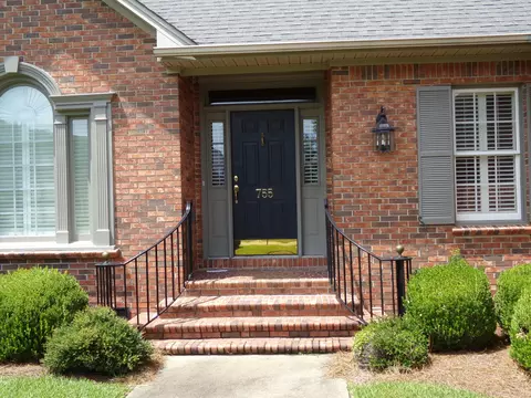 Exterior - 755 E Glouchester Dr, Sumter, SC 29150 photo 3 of 9