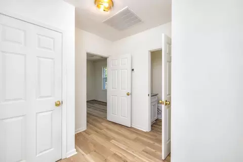 Entry Way - 34 Baker St, Sumter, SC 29150 photo 1 of 2