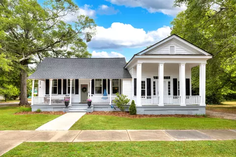 225 N Salem Ave, Sumter, SC 29150