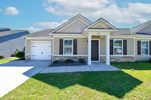 355 Conifer St, Sumter, SC 29154