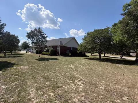 Exterior - 1205 Malone Dr, Sumter, SC 29154 photo 8 of 11