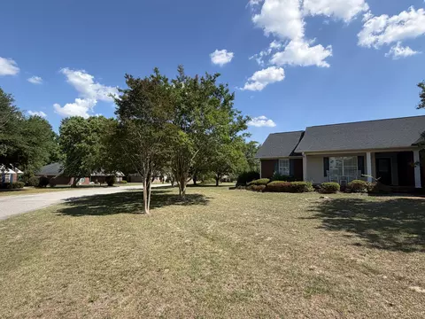 Exterior - 1205 Malone Dr, Sumter, SC 29154 photo 3 of 11