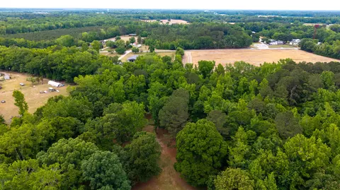 View/Area - 1436 Britton Rd, Sumter, SC 29153 photo 4 of 5