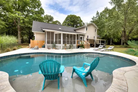 Exterior - 1436 Britton Rd, Sumter, SC 29153 photo 2 of 17
