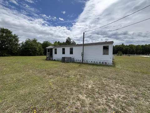 6416 Beaver Trail Rd, Latta, SC 29565 photo 2