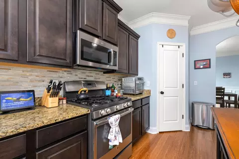 Kitchen - 545 Brutsch Ave, Sumter, SC 29154 photo 3 of 4