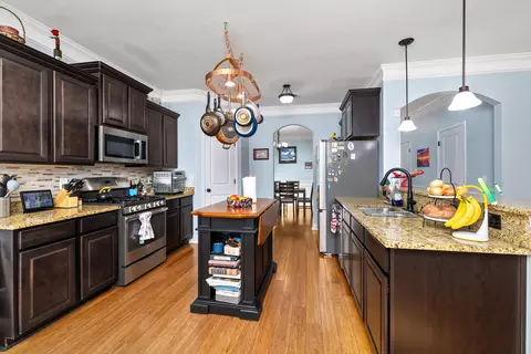 Kitchen - 545 Brutsch Ave, Sumter, SC 29154 photo 1 of 4