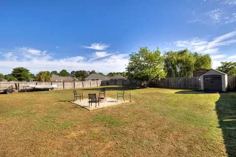 Exterior - 2874 Foxcroft Cir, Sumter, SC 29154 photo 4 of 7