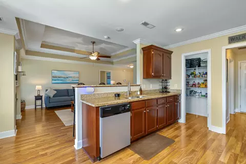 Kitchen - 2874 Foxcroft Cir, Sumter, SC 29154 photo 5 of 5